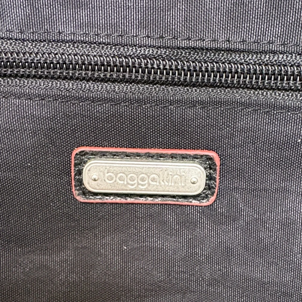 Baggallini RFID Crossbody Festival Bag / Fanny Pack - Picture 12 of 15